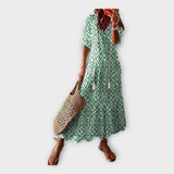 Rochie Vintage cu Broderie și Decolteu în V