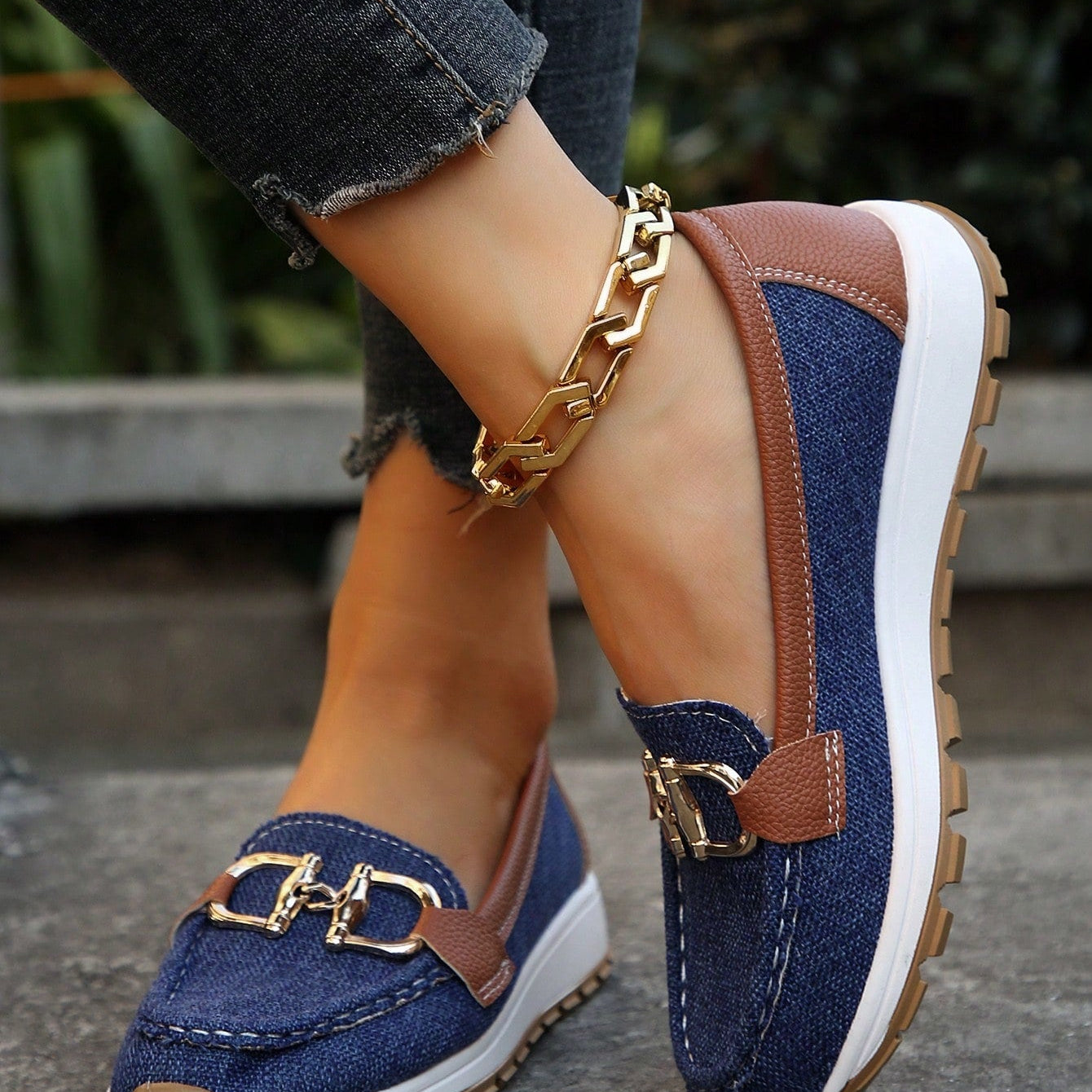 Ellie – Pantofi Plata cu Cataramă