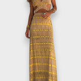 Bianca – Rochie cu Design Îndrăzneț și Decolteu Adânc