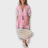 Rochie Airy Boho cu Mâneci 3/4 și Decupaj în Formă de V cu Dantelă