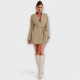 Rochie blazer cu decolteu în V