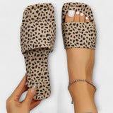 Mocasini elastici cu imprimeu de leopard