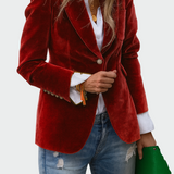 Palton dintr-o țesătură luxoasă