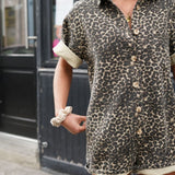 Nikki | Rochie-Camasa Casual cu Accente Sălbatice