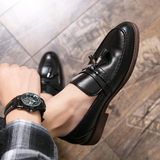 Mocasi cu ciucure din piele