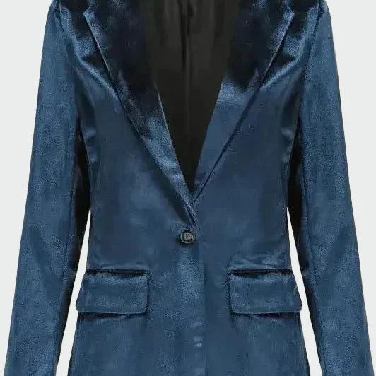 Palton din material rafinat