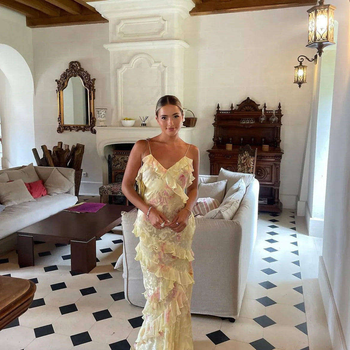 Julieta | Rochie Lungă cu Volane – Grațioasă și Romantică