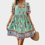 Rochie Bohemian Aerisită cu Model și Broderie