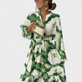 Gabriela | Rochie Lungă Elegantă cu Mâneci Lungi și Decupaj în V