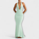 Rochie elegantă de gală cu spate deschis și decolteu impresionant