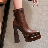 Andrea – O atingere de lux care îți transformă look-ul