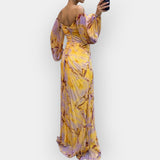 Rochie Aerisită cu Deschidere