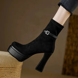 Yanete – Botine cu platformă de lux, confort și stil în fiecare pas