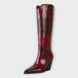 Botine cu Design Croco și Toc Elegant