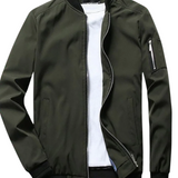 Jachetă bomber cu stil