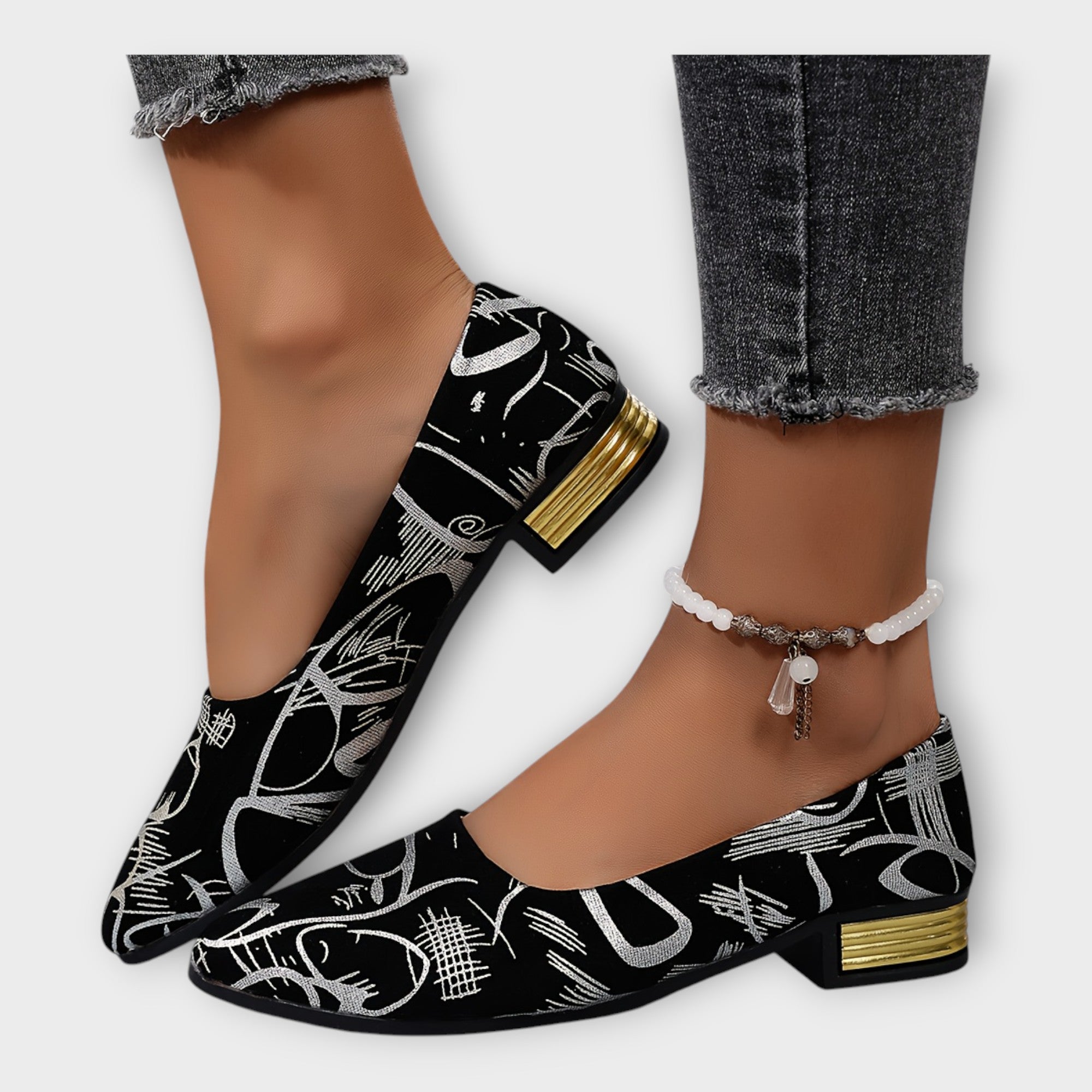 Balerini Eleganți cu Detalii Sofisticate