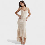 Cesca - Rochie cu siluetă sculpturală