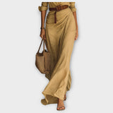 Rochie Maxi Elegantă cu Drapaj și Butoni