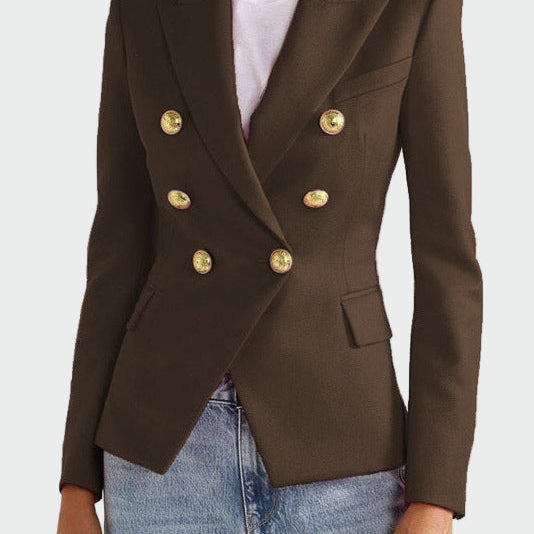 Blazer în linie clasică