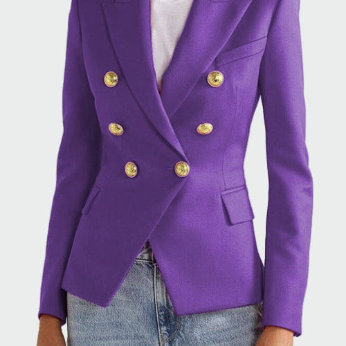 Blazer în linie clasică