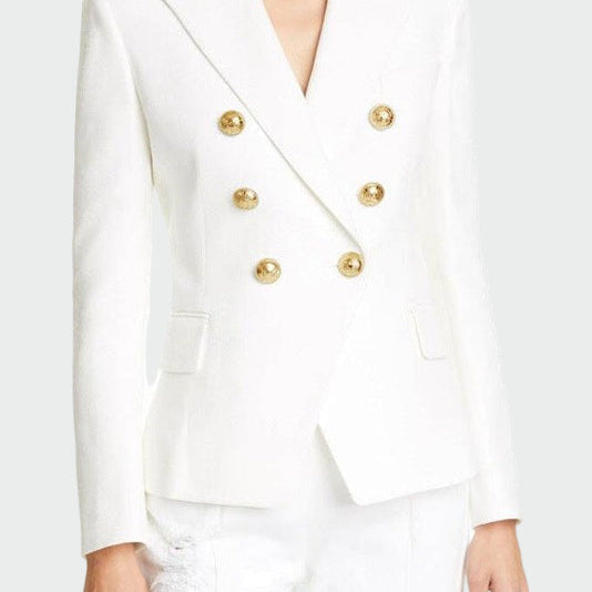 Blazer în linie clasică